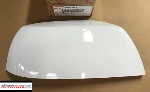 OEM TOYOTA TUNDRA PASSENGER SIDE MIRROR COVER  87915-0C060-A0 WHITE 2014-2021