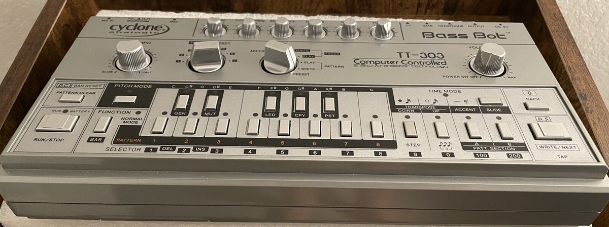 Cyclone-Analogic Bass Bot TT-303 Keyboard for sale online | eBay