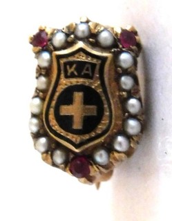 KAPPA ALPHA Fraternity Pin Seed Pearls & Red Stones Shield Cross K A (#CH98)