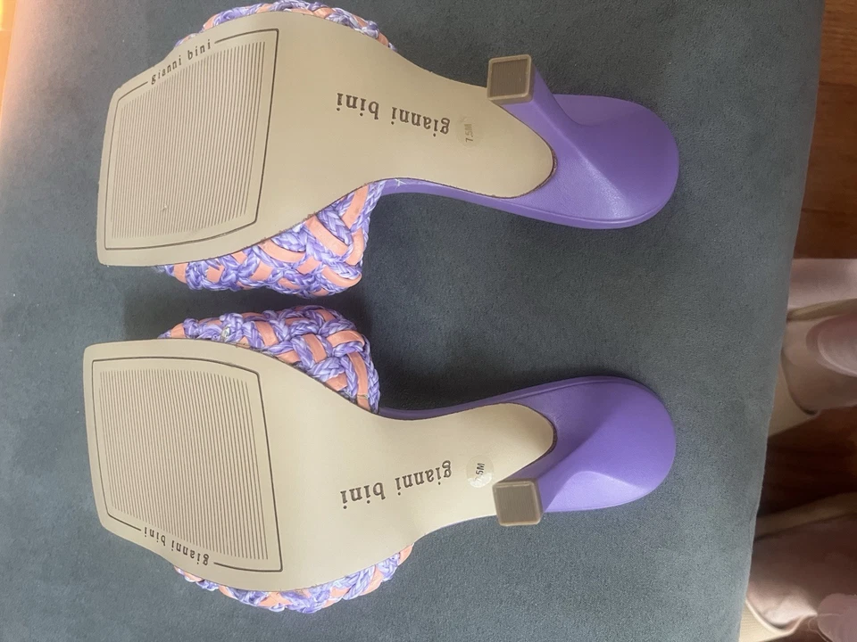 Giani Bini凉鞋  — 第 3/4 张图片