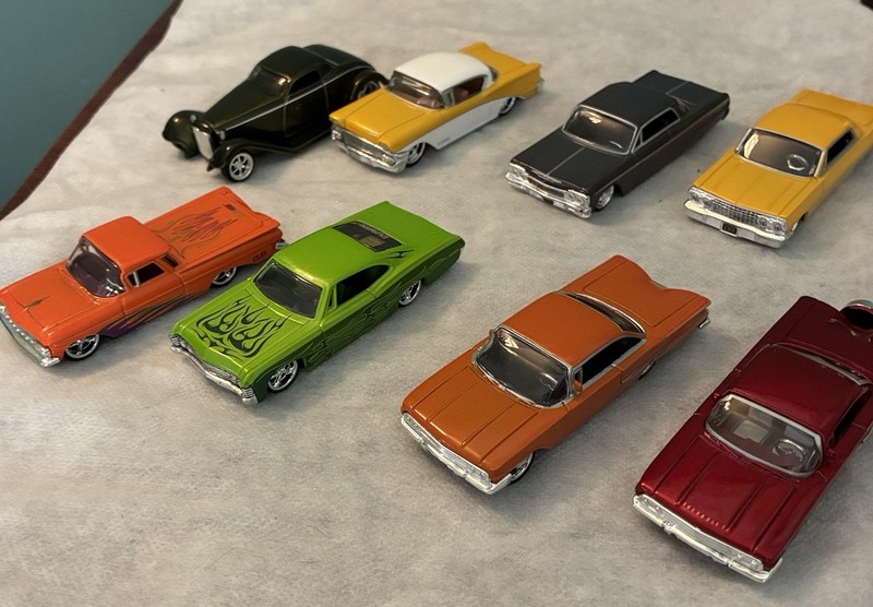 Dub City 1:64 Diecast Classic Car Lot 7 Limited Ed Bel Air Impala Cadillac
