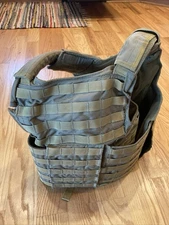 Phantom Brand Flak Plate Carrier Vest Size Large -Coyote Tan