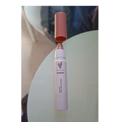 1 Younique Lippenprodukte Set: Weekend Lip Butter, Lippenstift & Lipgloss,