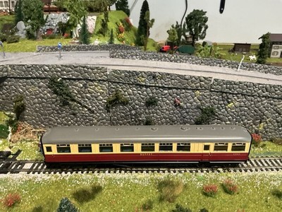 Hornby BR Buffet car R4181 OO scale DC