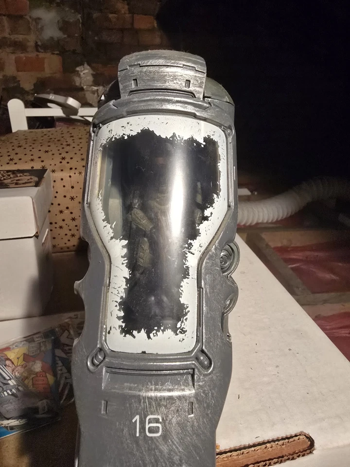 Halo 4 Master Chief Action Figure Cryo Stasis Pod Cryotube Chamber Mcfarlane - Image 2 of 3