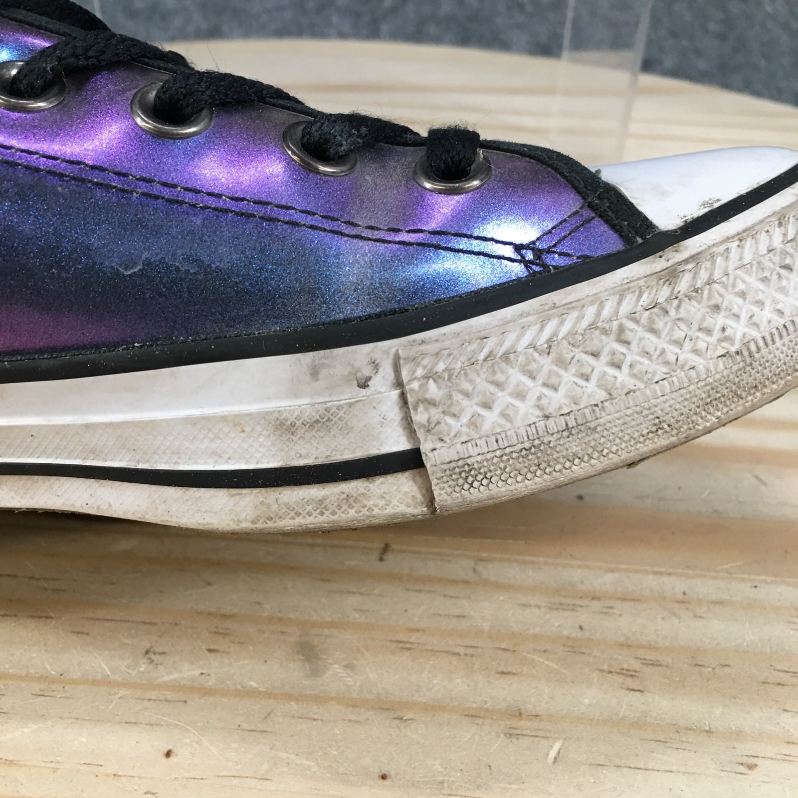 Converse Chuck Taylor All Star Shoes Mens 7 Womens 9 Iridescent Sneakers Purple thumbnail 7