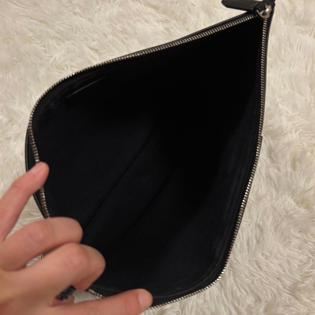 GIVENCHY dot pattern clutch bag - image 12