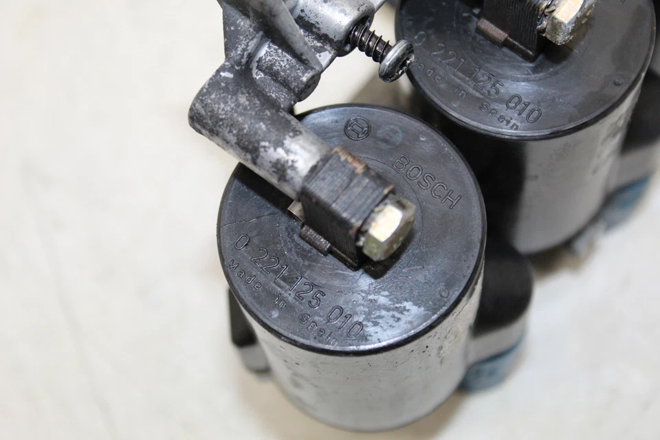 Bobinas de encendido para BMW K75S 1987 bobinas tapas de bujía de bobina Foto 3 de 4