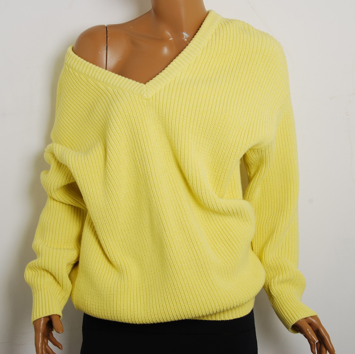 ジャケット BALENCIAGA Women Sweater 753474 TOVO3 9020 Yellow Balenciaga Women Yellow Sweater Cotton Blend V-Neck