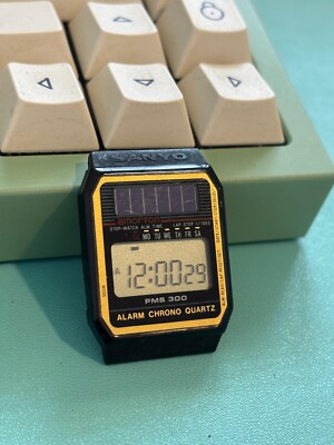 Ultra Rare] Vintage SANYO AMORTON Solar Digital Watch Japan 1980