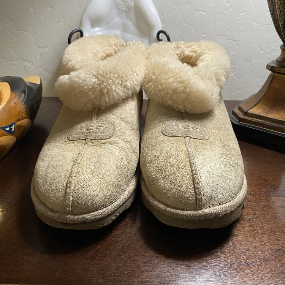 De Colección UGG Sheila 5126 Para Mujer Talla 8 EU40.5 Zapatilla Bota Bronceada Sin Cordones Botín Cómodo Foto 4 de 4