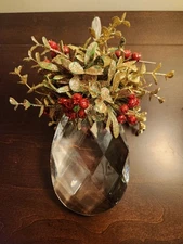 Kissing Krystal Teardrop Mistletoe Ornament, 8", Excellent Condition 