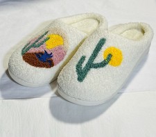 Women  s White Faux Fur Slip-On Slippers Embroidered Desert Graphic 7.5
