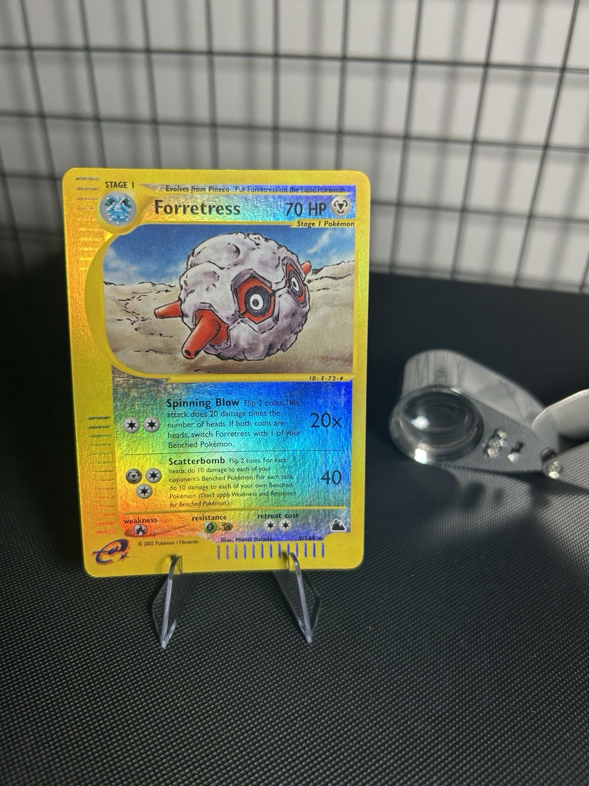Forretress 9/144 Skyridge Reverse Holo