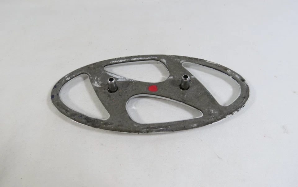 Hyundai Accent 2012-2017 emblema trasero para maletero insignia símbolo logotipo genuino OEM Foto 3 de 3