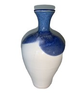 Pottery vase signed by Genez Narrow Neck 6.25 White Blue Swirl