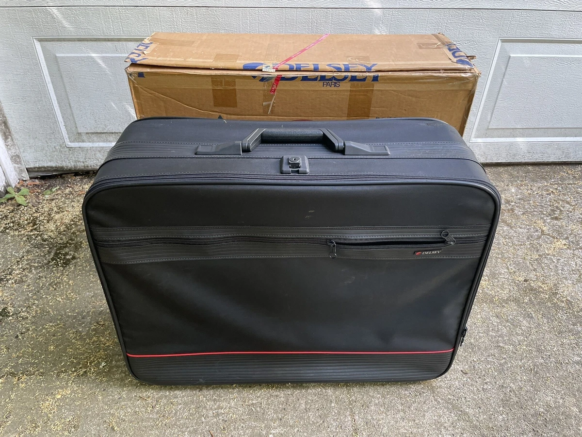 Delsey cheap vintage suitcase
