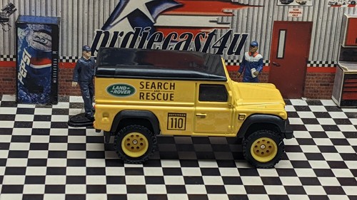 '20 HOT WHEELS LAND ROVER DEFENDER 110 LOOSE CAR CULTURE REAL RIDERS SERIES - Picture 2 of 6