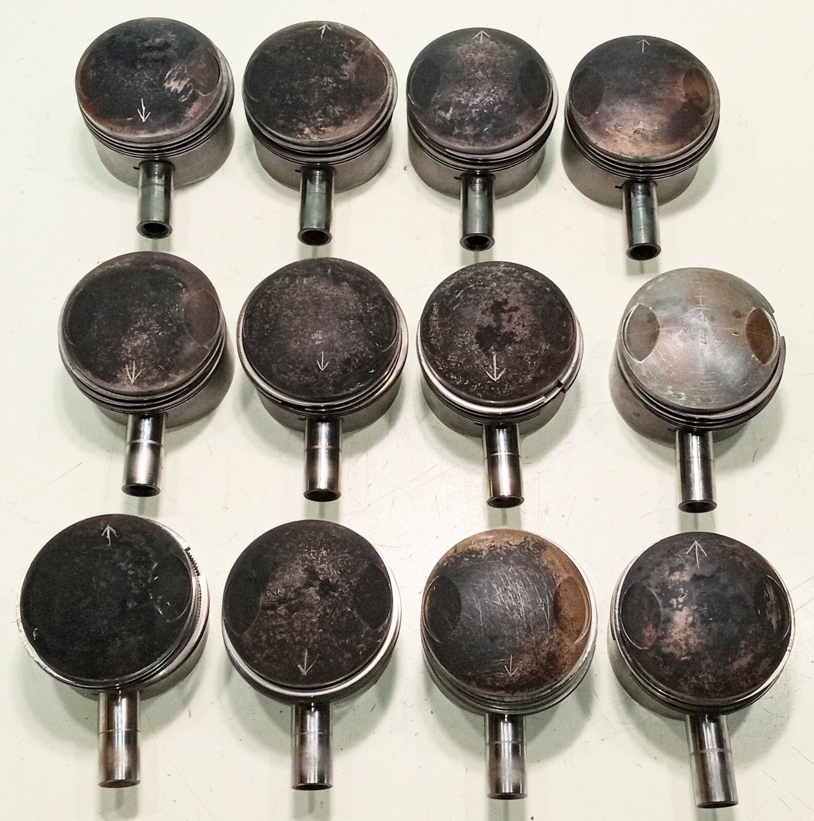 Ferrari 330 GT Engine Piston_Wrist Pins_Oil Rings_95140105_14652_77MM_Set 12_365
