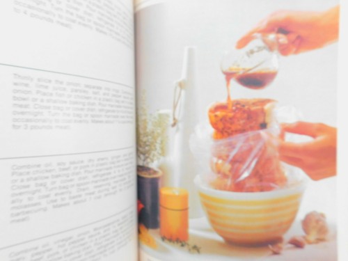 1977 Better Homes And Gardens All Time Favorite Barbecue Recipe Cook Book - Imagen 8 de 8