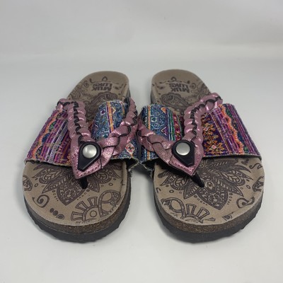 muk luk elaine sandals