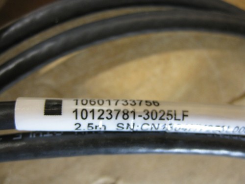 FUJITSU CA72314-2501 SAS Cable HD-MINI 2.5M/8.2Ft MINI HD SFF-8644 Belden - Picture 4 of 8