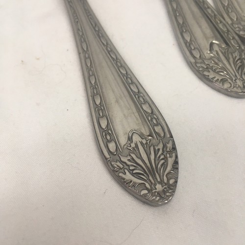 Reed & Barton Marie Antoinette Stainless Flatware 53 Piece Fork Spoons Knives - Picture 4 of 17