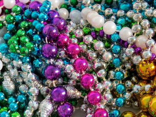 3 Pound Lot of Multicolored/Multisize Mardi Gras Beads 