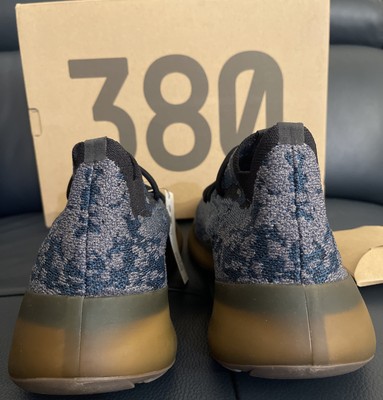 yeezy boost 780