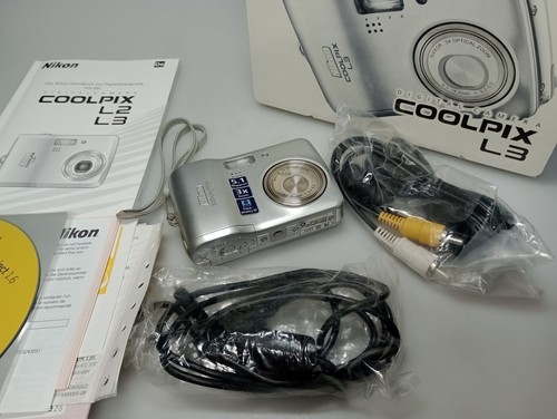 Nikon COOLPIX L3 5.1MP Vintage Digitalkamera - Picture 1 of 3