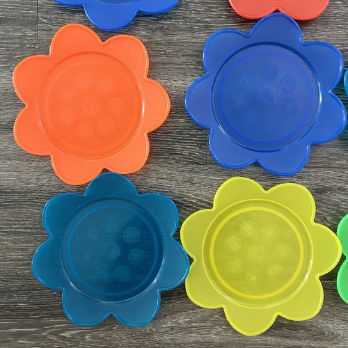 IKEA Saftig Flower Plates 7.5 Inch Plastic Set of 13 Rainbow Colors Retired HTF - Picture 4 of 11
