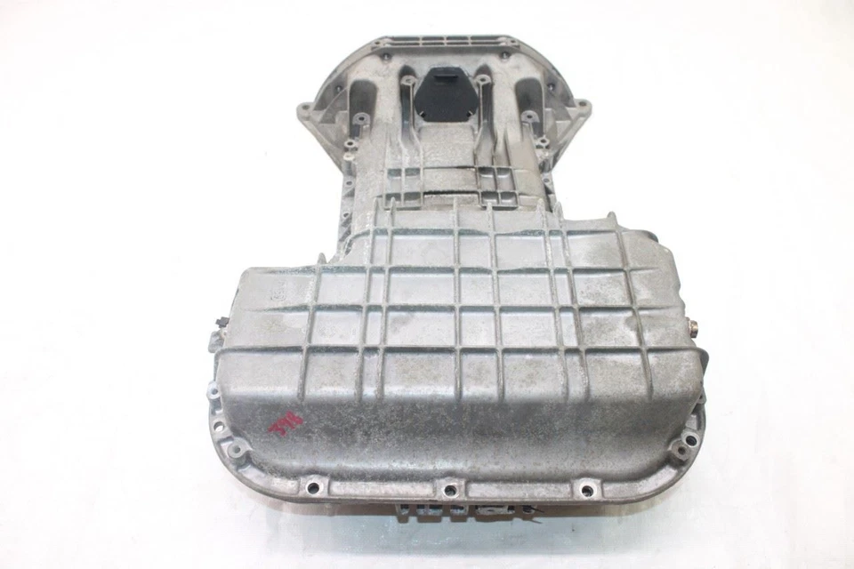 2006 CHRYSLER CROSSFIRE ZH CONV #398 UPPER & LOWER ENGINE OIL PAN - Image 3 of 4