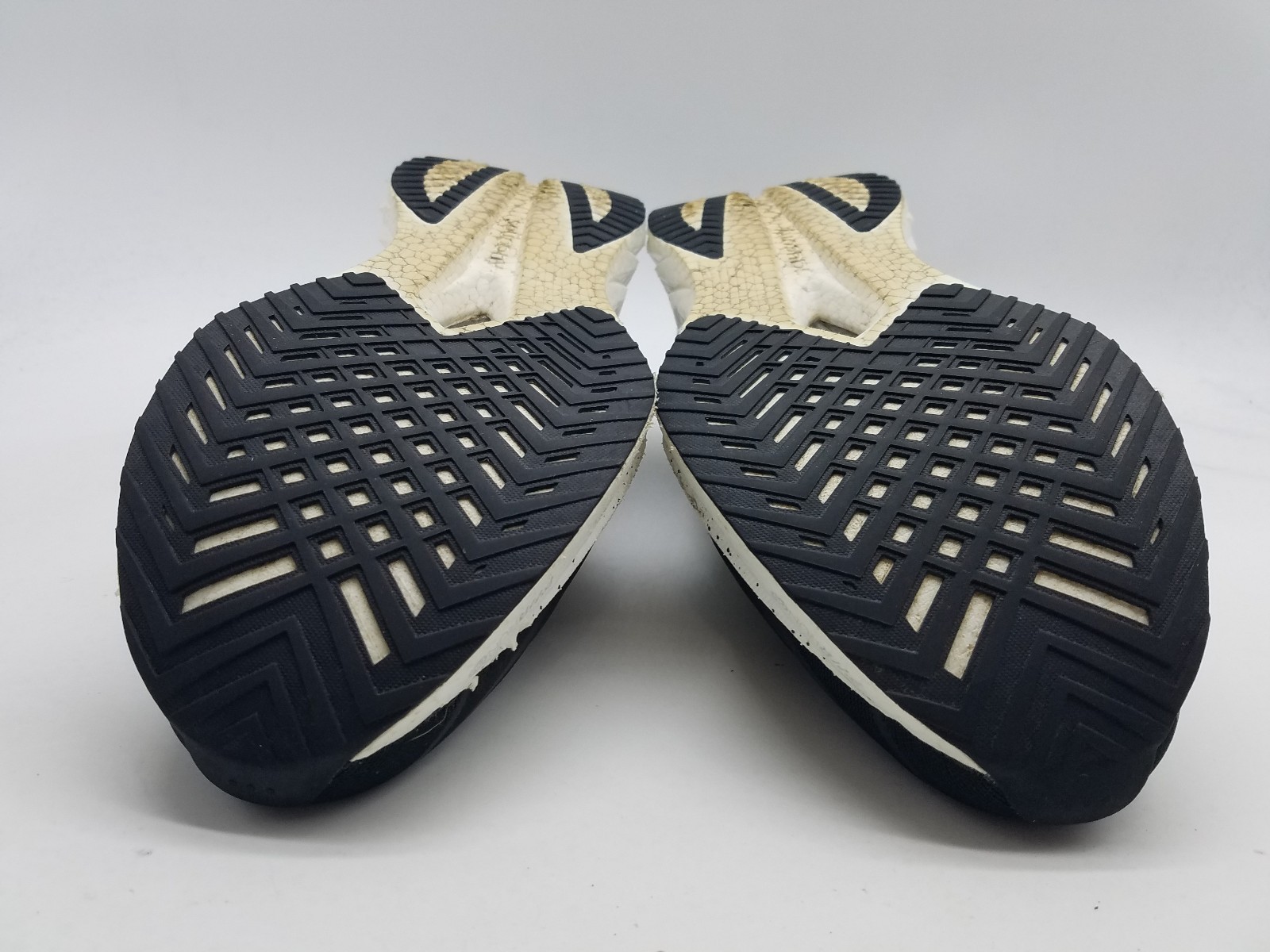 Saucony Endorphin Speed 4 Men's Size 10 Running Shoes Black Silver thumbnail 11