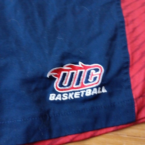 2014 UIC Flames Player/Team Issued Basketball Shorts Size 2XL XXL Chicago - Picture 3 of 8