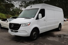 2019 Freightliner High Roof w/170" WB Van 3D
