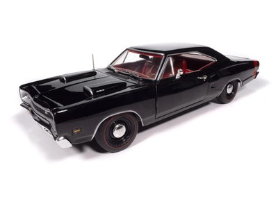Auto World American Muscle 1969 Dodge Coronet Super Bee MCACN 1:18 AMM1347