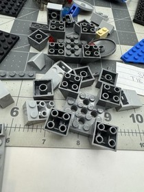 LEGO Star Wars TIE Fighter 7263 - Missing Mini Figures**