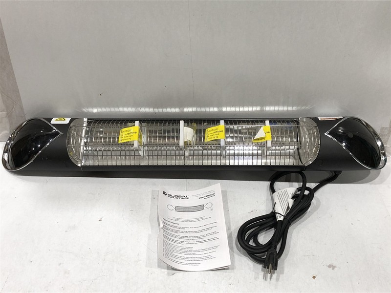 Global Industrial 246718 Infrared Patio Heater 1500 watts - Black