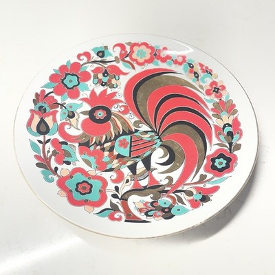 PORCELAIN 8 In SAUCER HAND DECORATED RED ROOSTER PATTERN RUSSIA VNTG