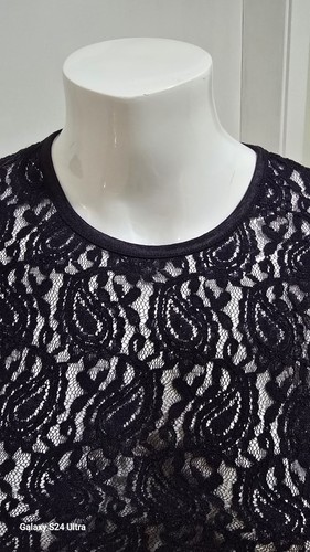 CUE Black Floral Lace Top Size 8 Australian Made - Picture 3 of 7