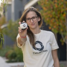 Taylor Tries Signature Beginner Juggling Ball - 6 Panel Ball - 110 grams 62mm -