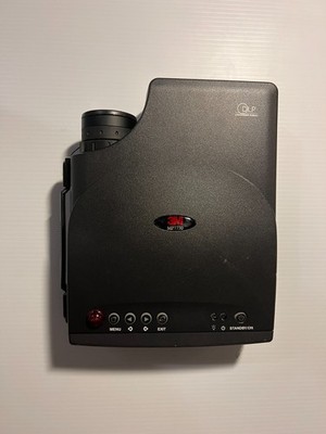 3M MP7730 Projector Including Case - Partly Working - (No Remote or back panel)