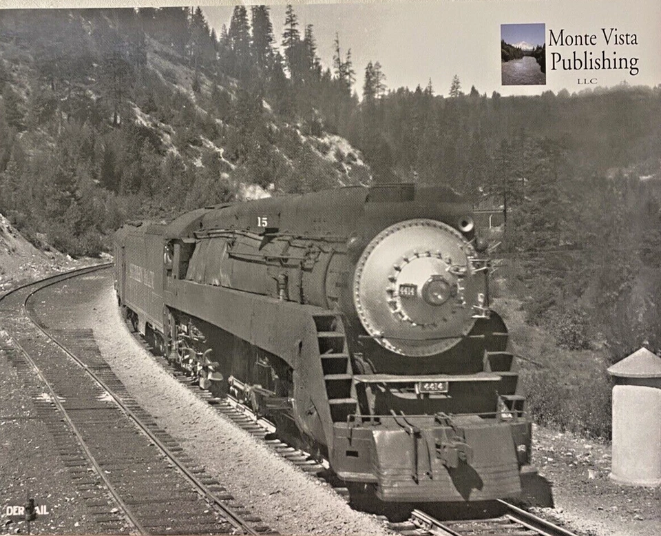 Southern Pacific's Western Oregon Lines Pictorial Volume 44 - Image 2 of 3