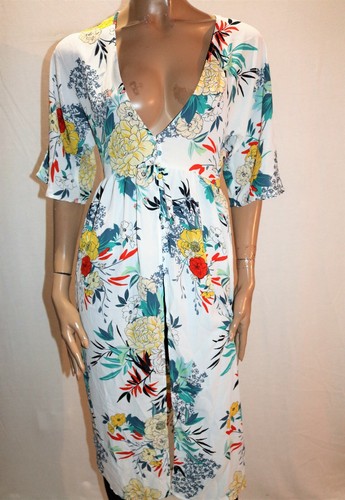 Primark Brand Ivory Floral Short Sleeve 