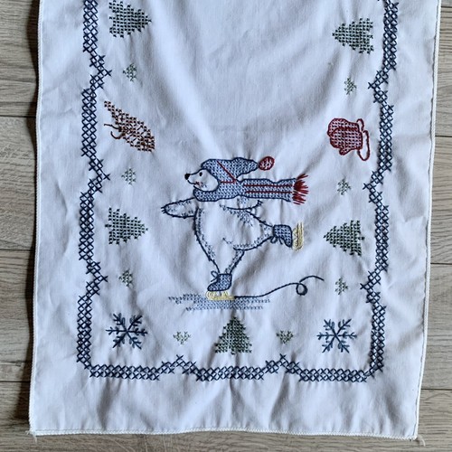 Christmas Linen Table Runner Cross Stitch Polar Bear On Ice Skates Tree 43 X 14” - Picture 2 of 7