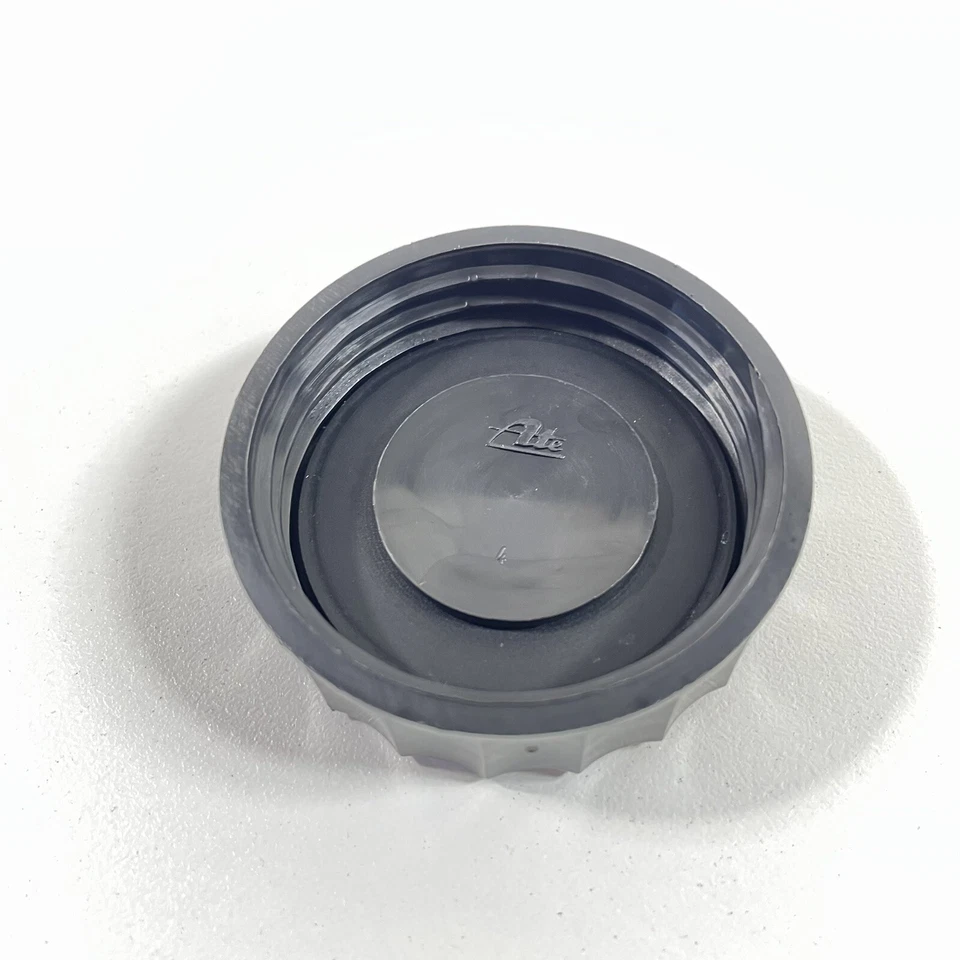 Tapa de depósito de líquido de frenos OEM NEGRA - VW Golf Jetta Cabrio / Audi A4 A6 100 200 Foto 4 de 4