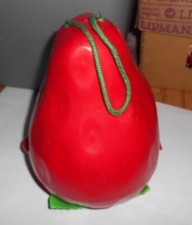 VINTAGE 1980s STRAWBERRY SHORTCAKE LARGE STRAWBERRY CARRYING CASE ONLY PLASTIC