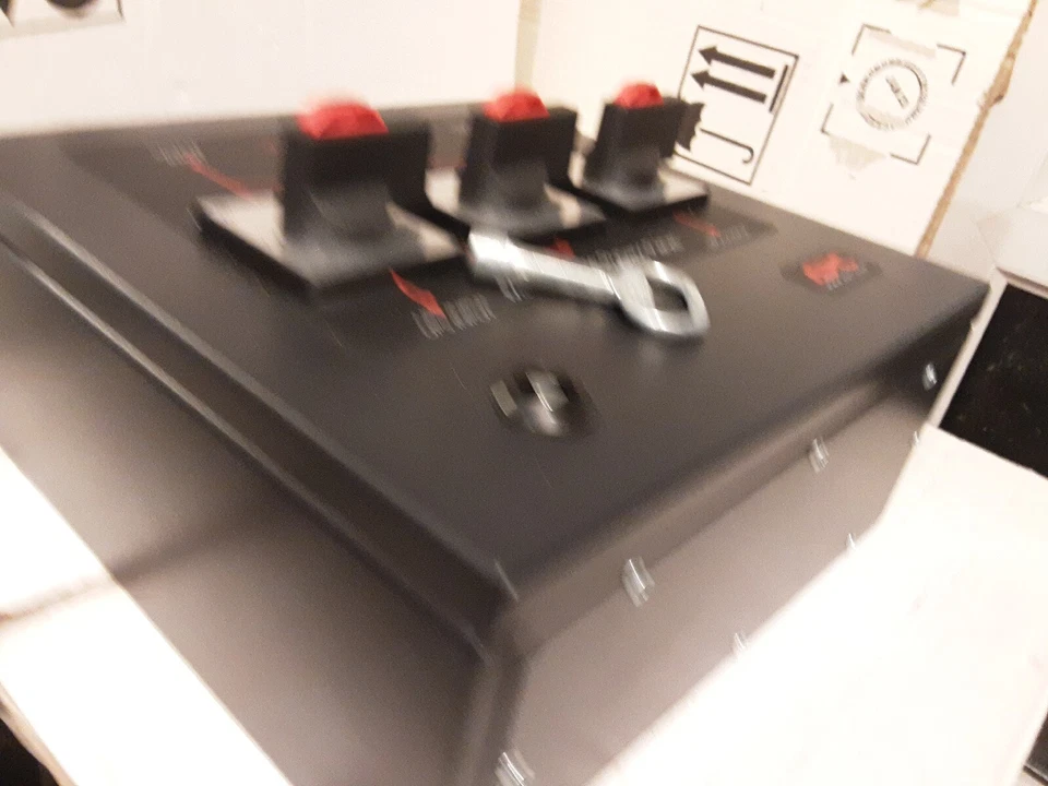 APC SBPSU10K20HC1M1-WP 10-20kW 400V 40A UPC Service Bypass Maintenance Panel - Image 2 of 4