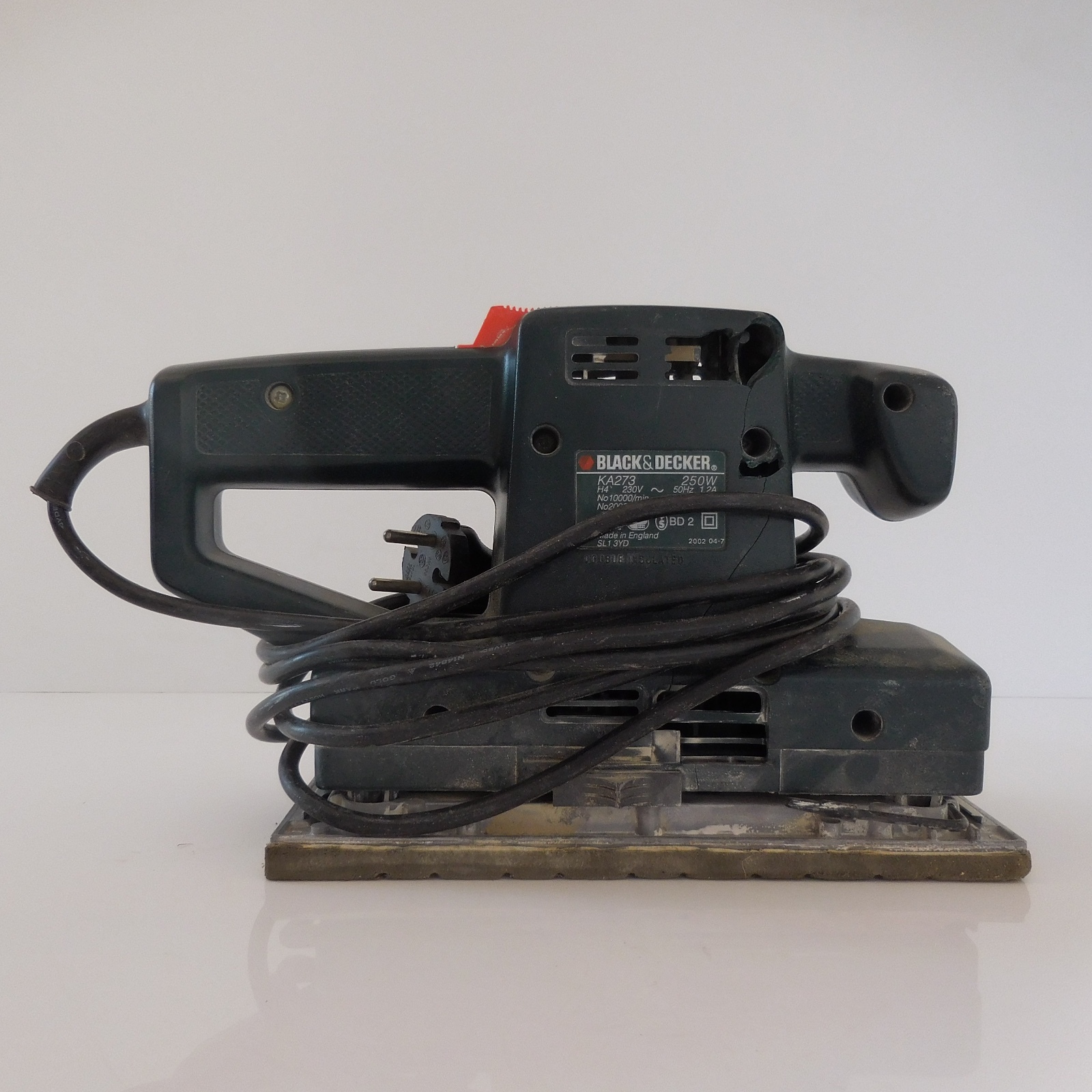 Image of Black & Decker KA273 orbital sander on Walmart website