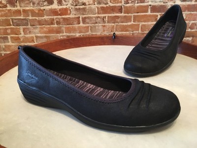 Black wedge slip on shoes Black wedge slip on shoes